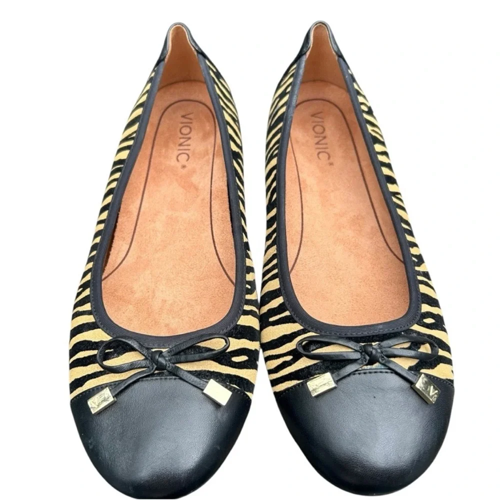 Vionic Podiatrist Designed Minna Ballet Flat Shoes. Size 8. MSRP $128.00